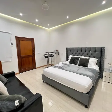Pensión Luxury